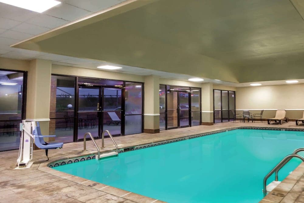 Days Inn by Wyndham Lebanon main