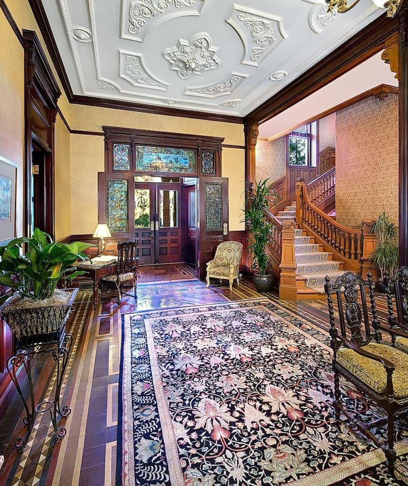 Wentworth Mansion main