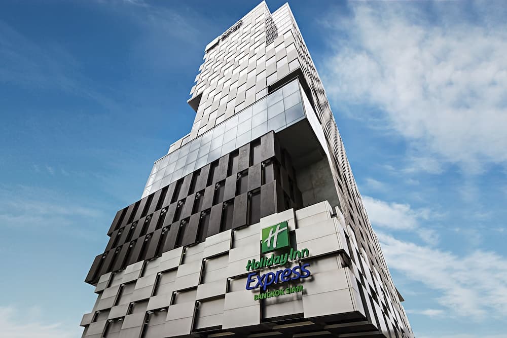 Holiday Inn Express Bangkok Siam main