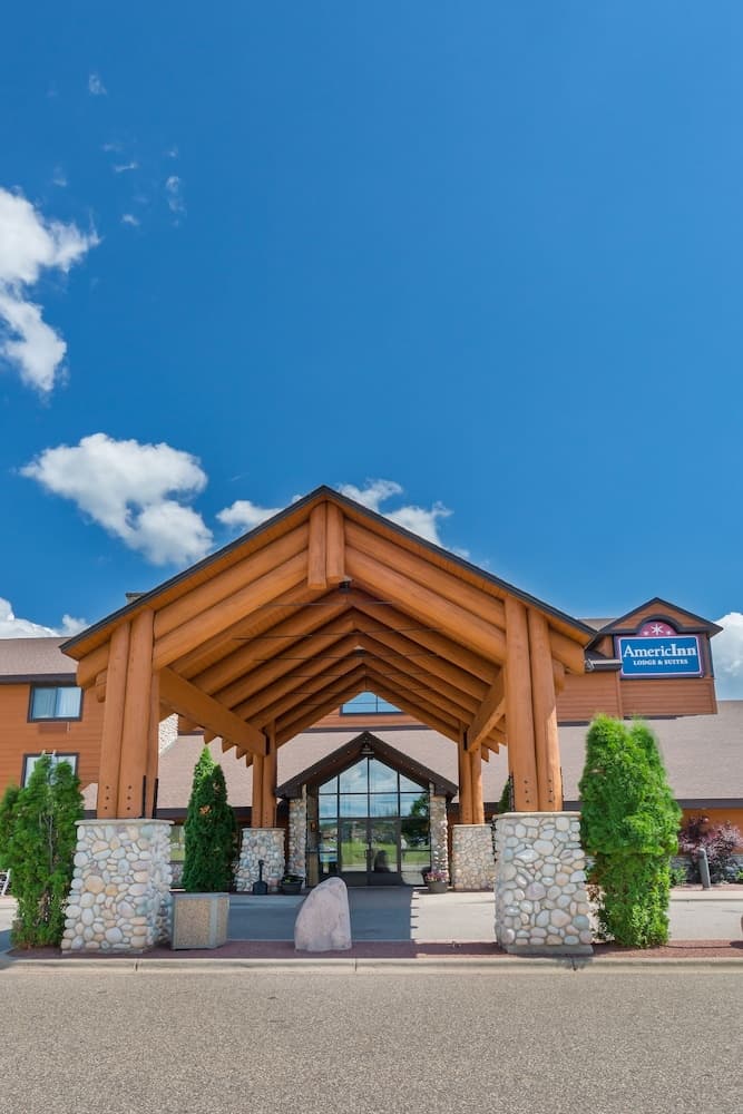 AmericInn by Wyndham Wisconsin Dells main