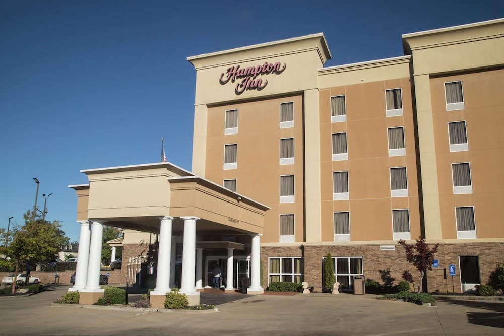 Hampton Inn Oxford main