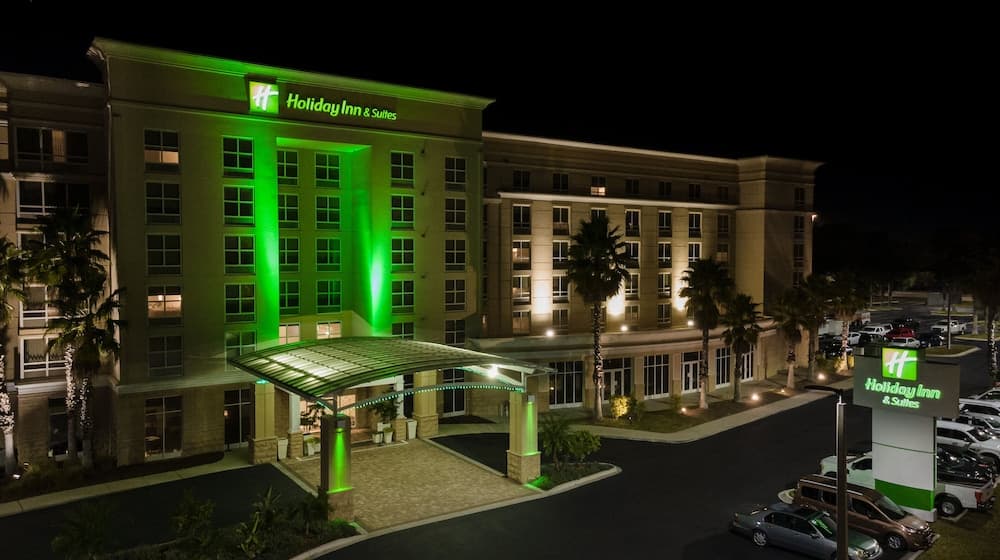 Holiday Inn & Suites Orange Park - Wells Rd. main