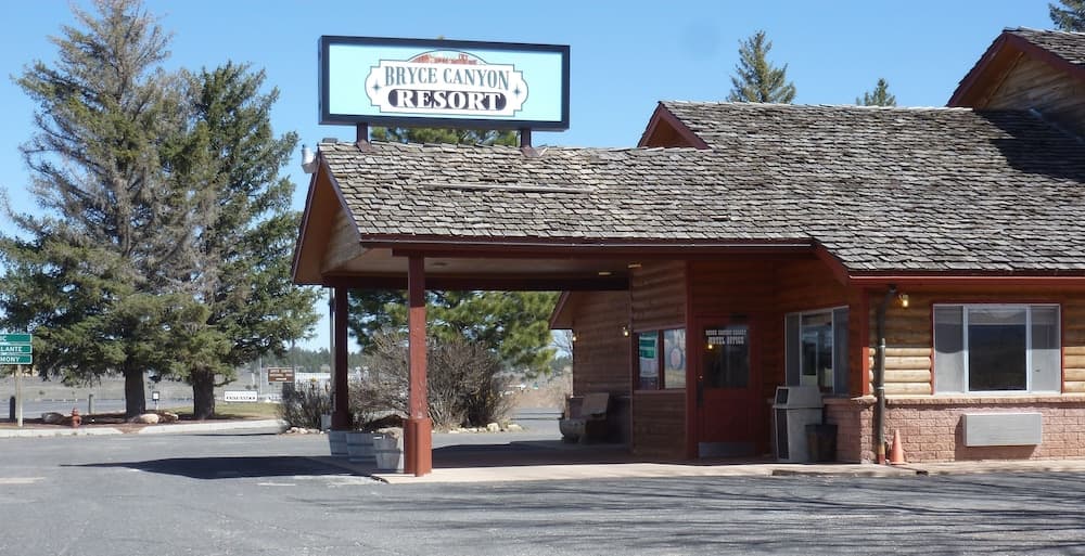 Bryce Canyon Resort main