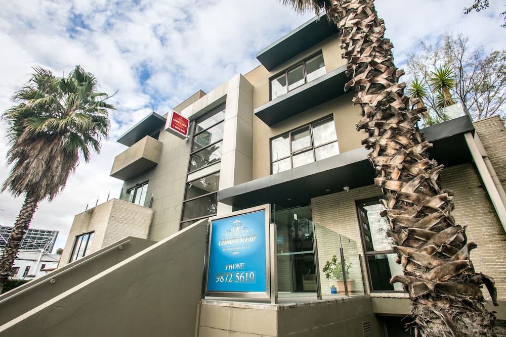 Comfy Kew Apartments main