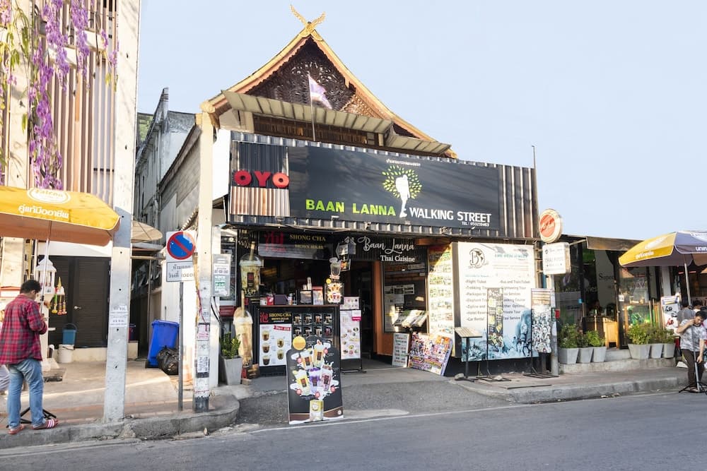 Baan Lanna Walking Street main