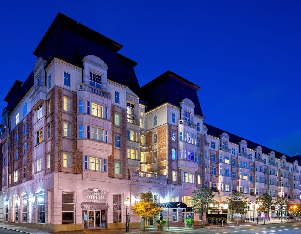 Hotel Commonwealth main
