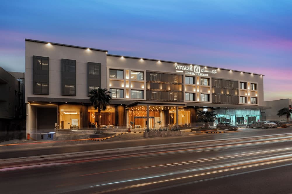 Voyage Hotel
