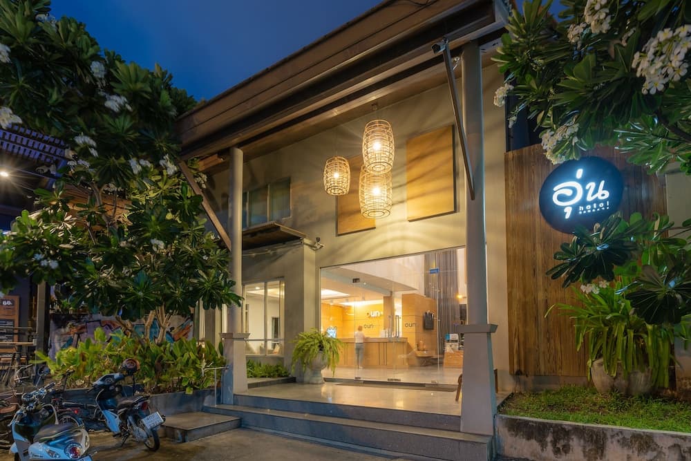 Oun Hotel Bangkok main