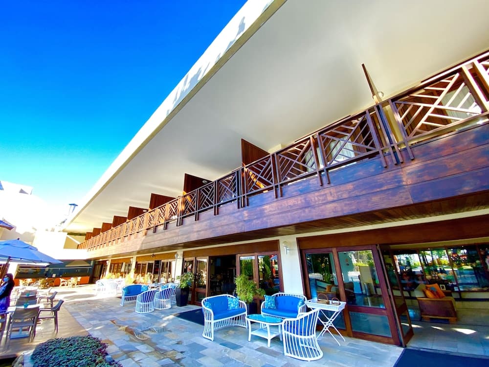 Summerville Beach Resort main