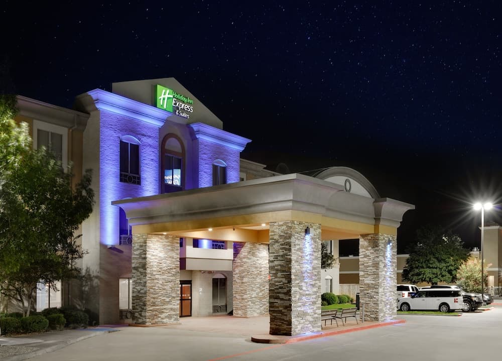 Holiday Inn Express And Suites Duncanville main