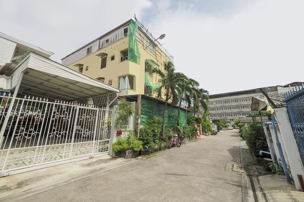 Sunshine Apartment main