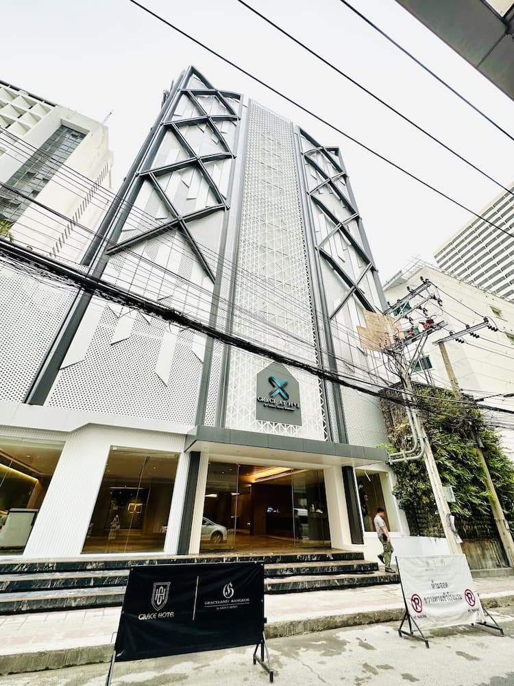 Grace At Five By Grace Hotel main