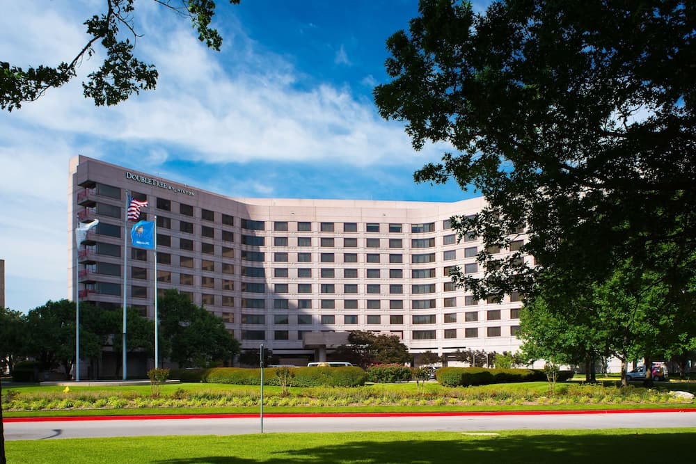 DoubleTree by Hilton Hotel Tulsa - Warren Place main