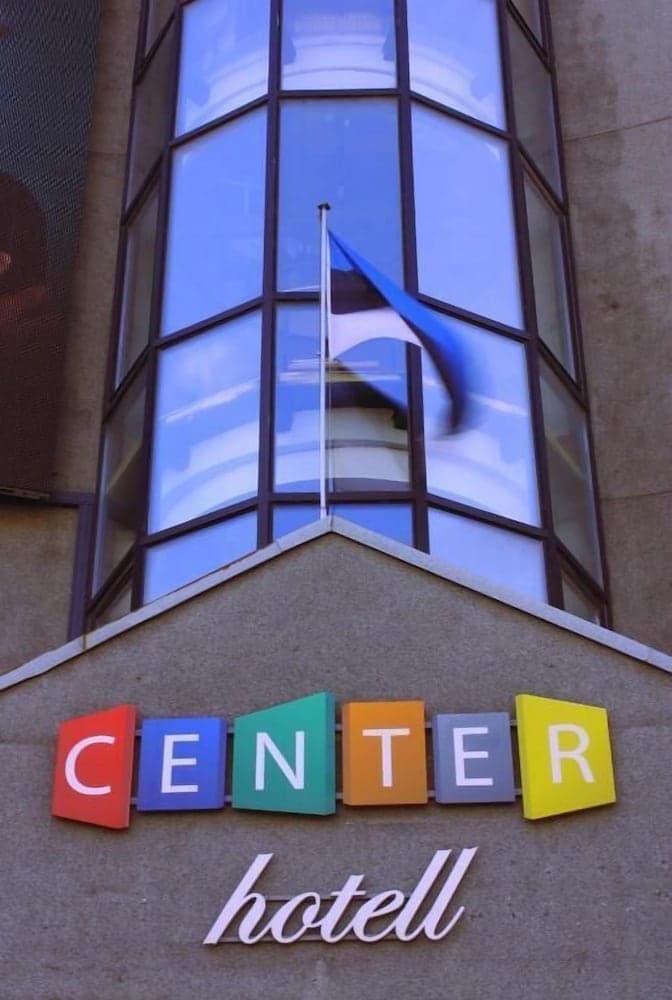 Center Hotel main