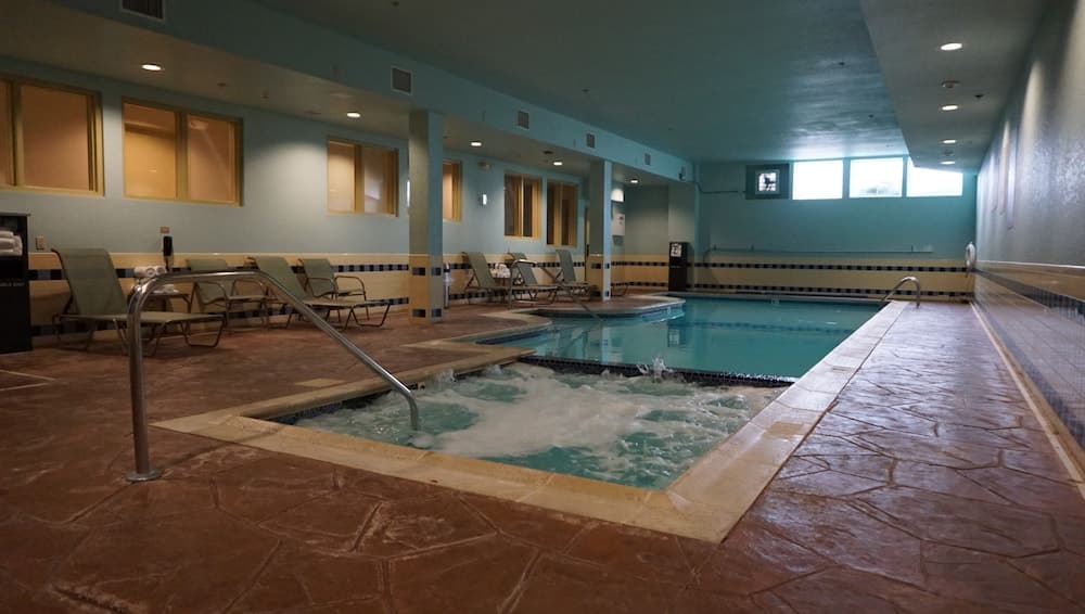 Candlewood Suites West Springfield main