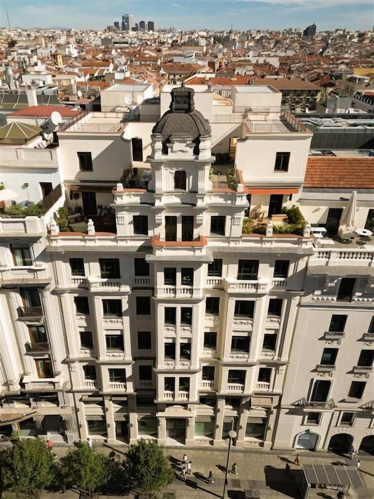 Brach Madrid main