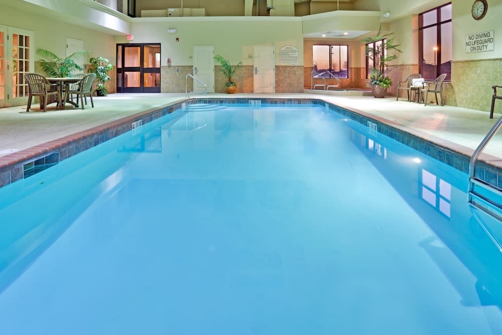 Holiday Inn Express And Suites Cape Girardeau I 55 main