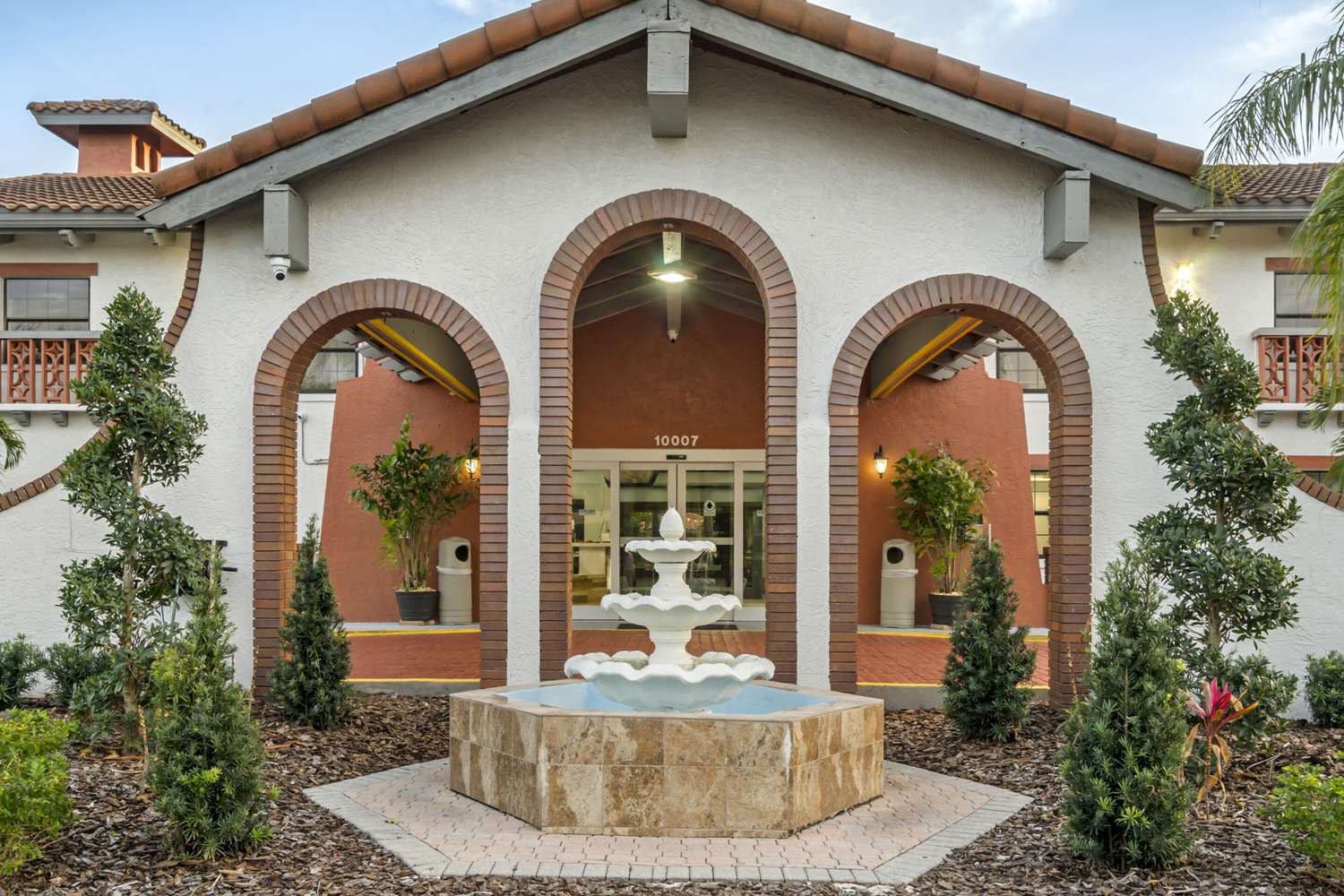 Quality Inn & Suites Tampa - Brandon Near Casino main