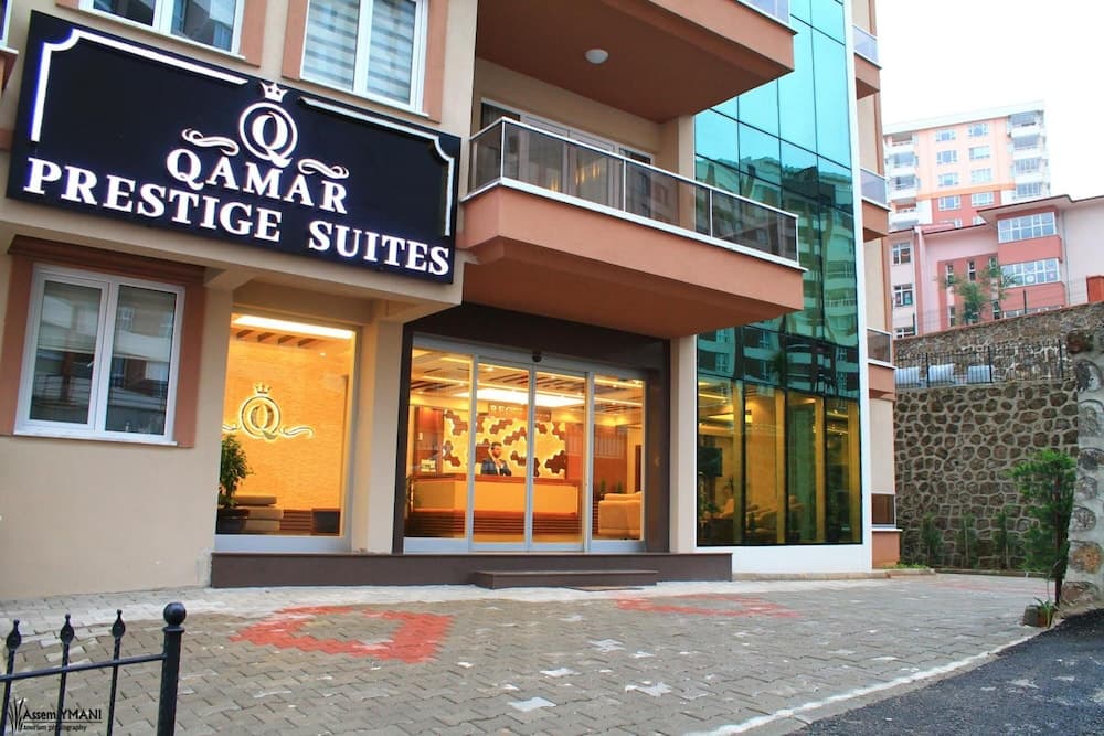 Qamar Prestige Suites main