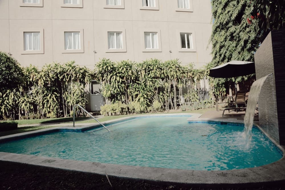 Hotel Gardenia Inn main