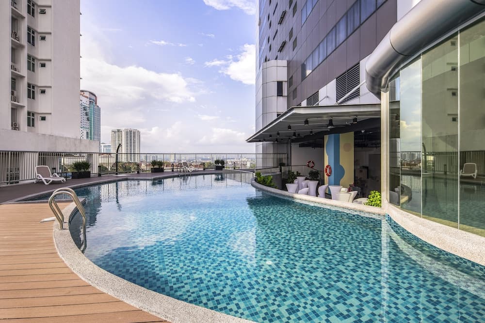 Trove Johor Bahru main