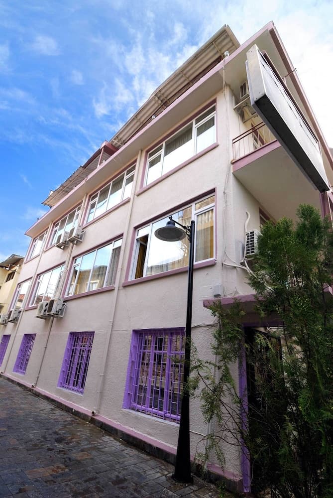 Ozmen Pension (Adults only) main