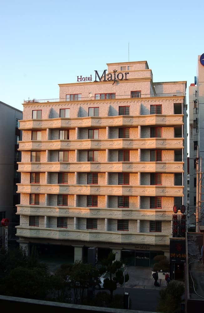 Major Hotel main