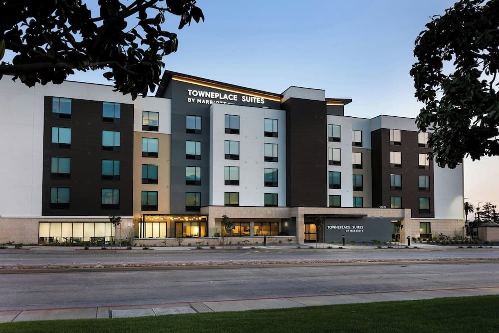 Towneplace Suites Monrovia main