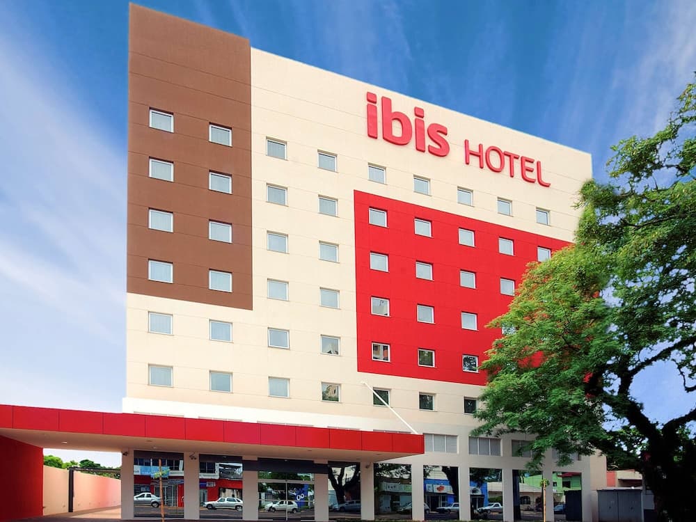 Ibis Cascavel main