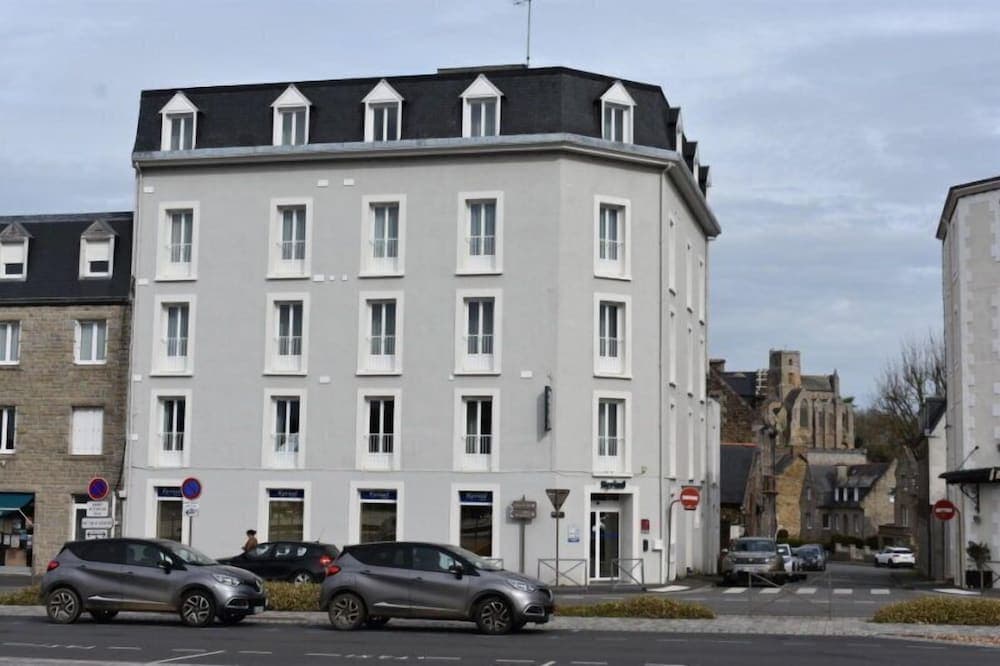 Kyriad Hotel Lamballe main