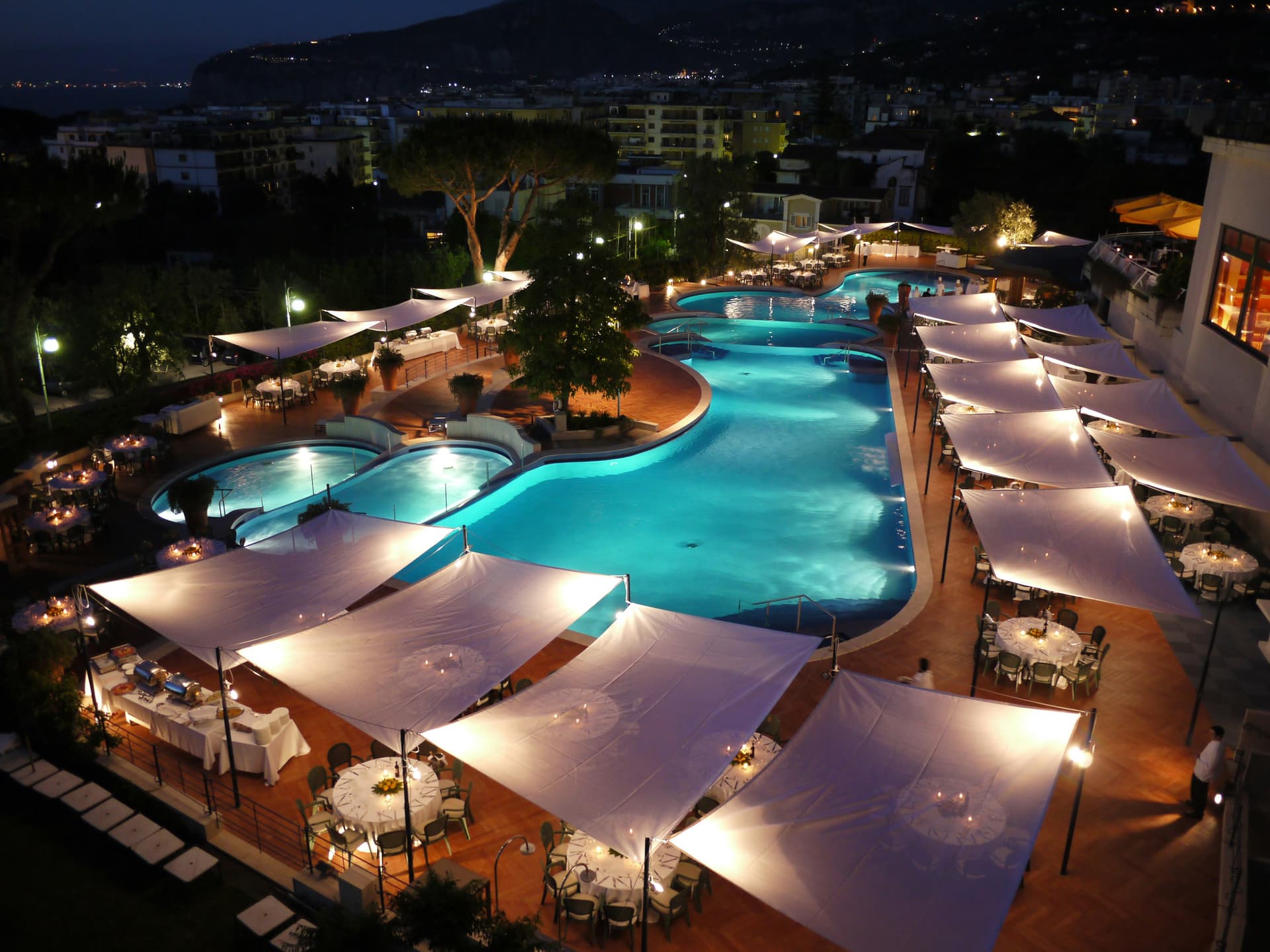 Hilton Sorrento Palace main