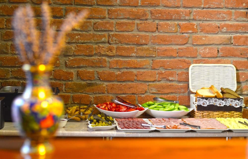 Hotel Tiflis main