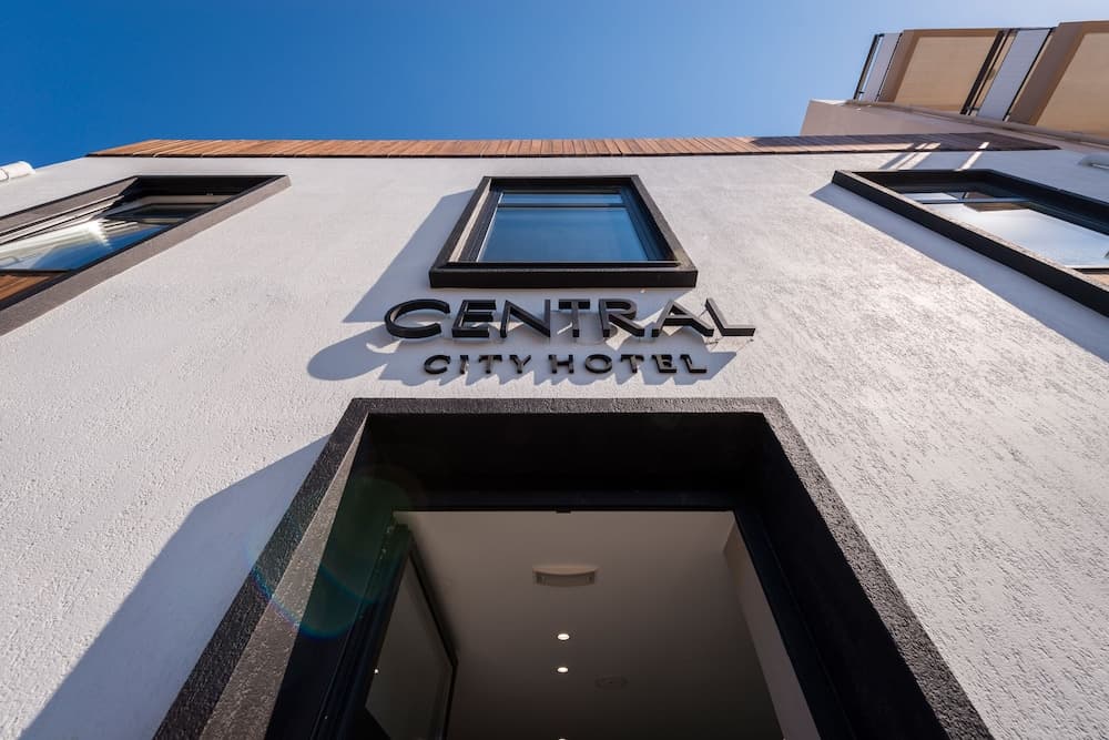 Central City Hotel main