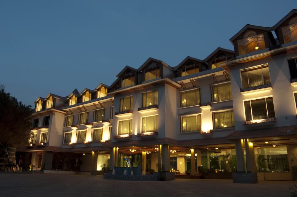 Citrus Manali Resort main