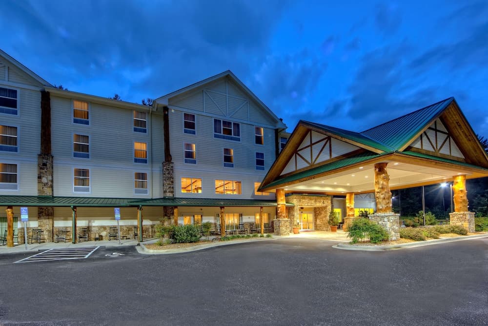 Hampton Inn & Suites Cashiers-Sapphire Valley main
