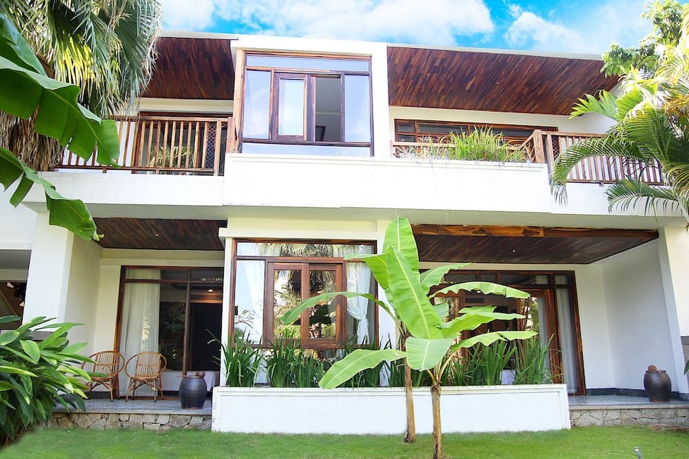Alibu Resort main