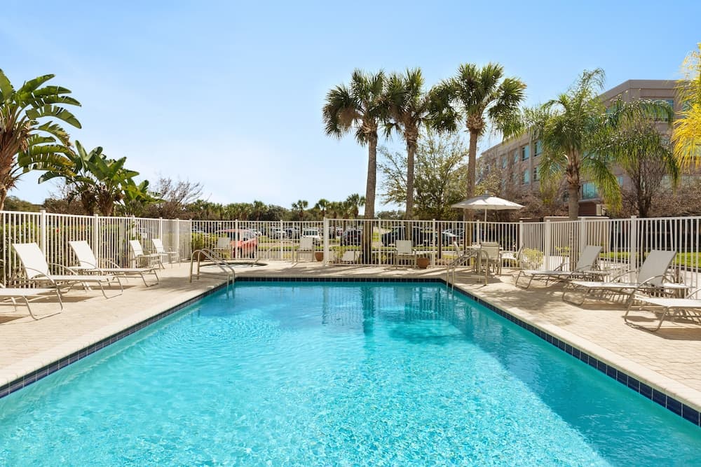 Staybridge Suites Tampa East- Brandon main