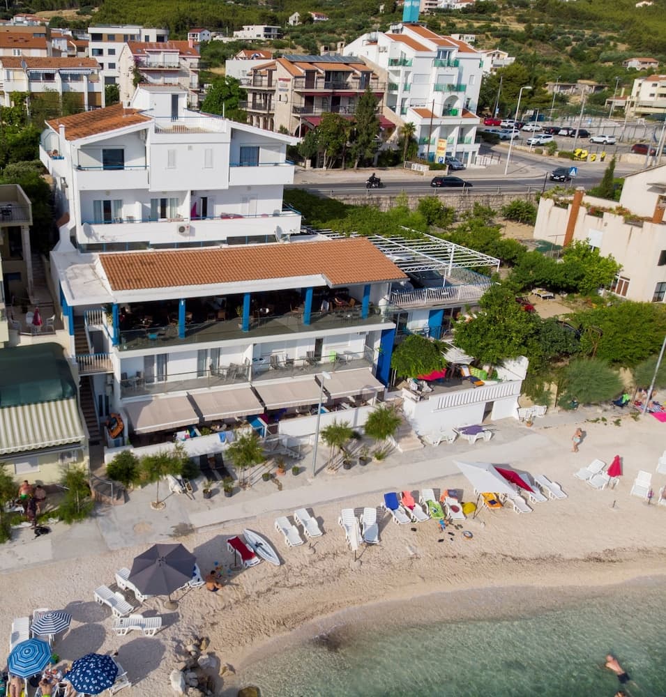 Beachfront Apartmants Zanic main