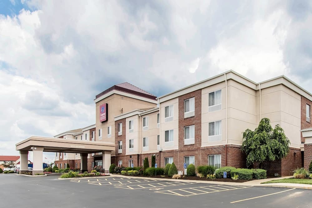 Comfort Suites main