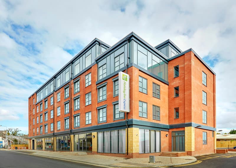 Holiday Inn Express Grimsby main