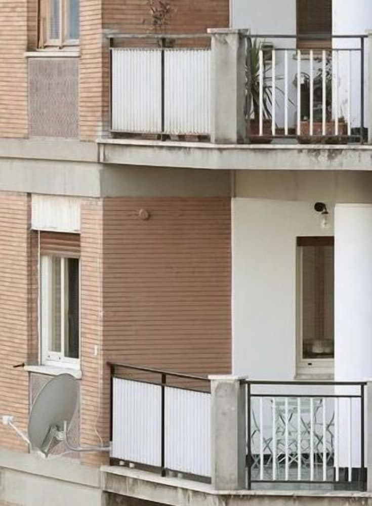 O.Effe. Global Suites At Vatican main