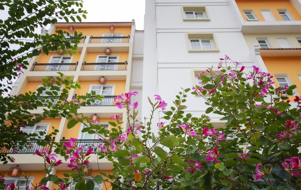 Royal Riverside Hoi An Hotel main