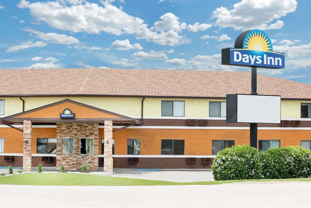 Days Inn By Wyndham York main