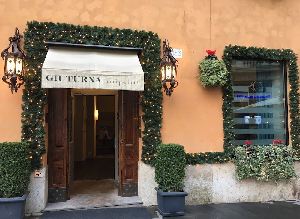 Giuturna Boutique Hotel