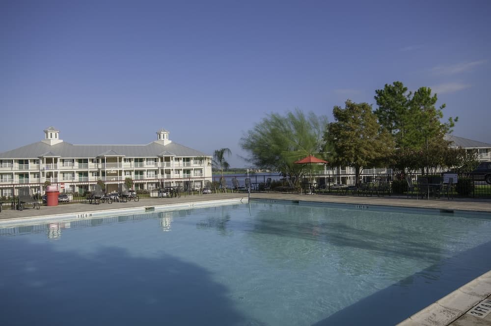 Holiday Inn Club Vacations Piney Shores Resort main