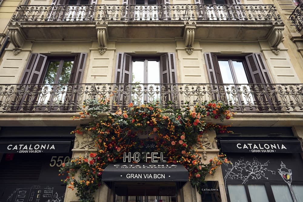 Hotel Catalonia Gran Via BCN main