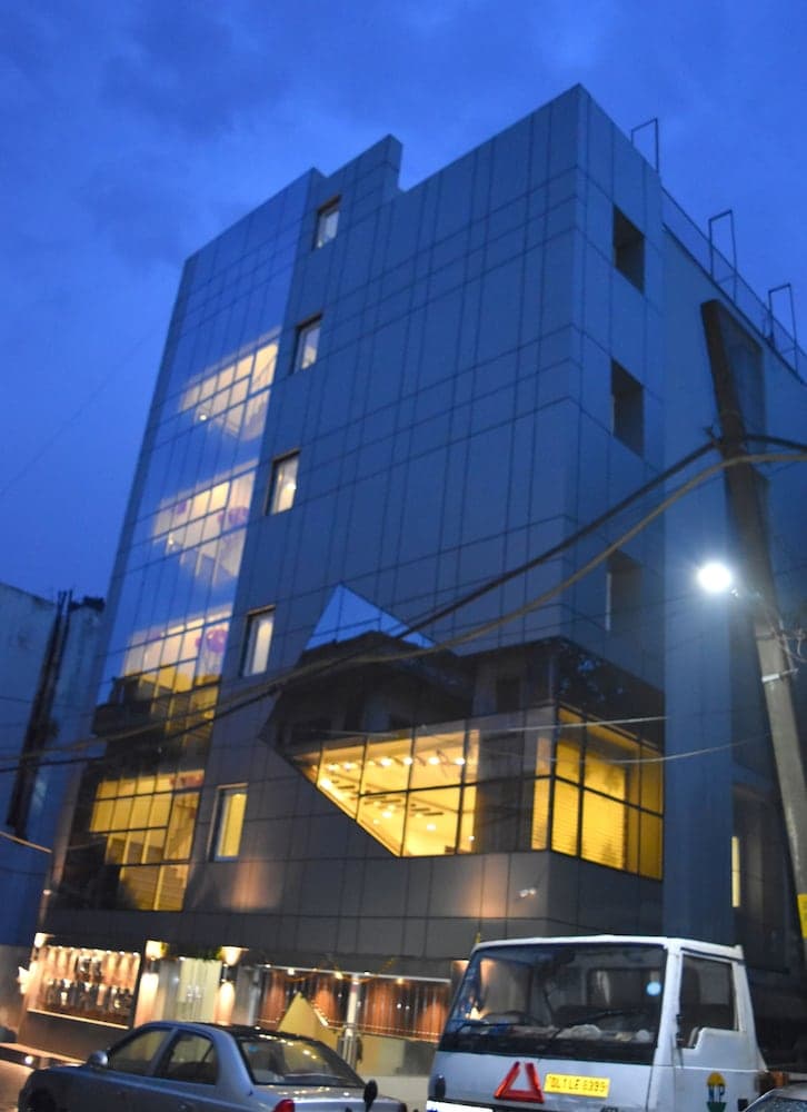 Hotel Tara Palace Daryaganj main