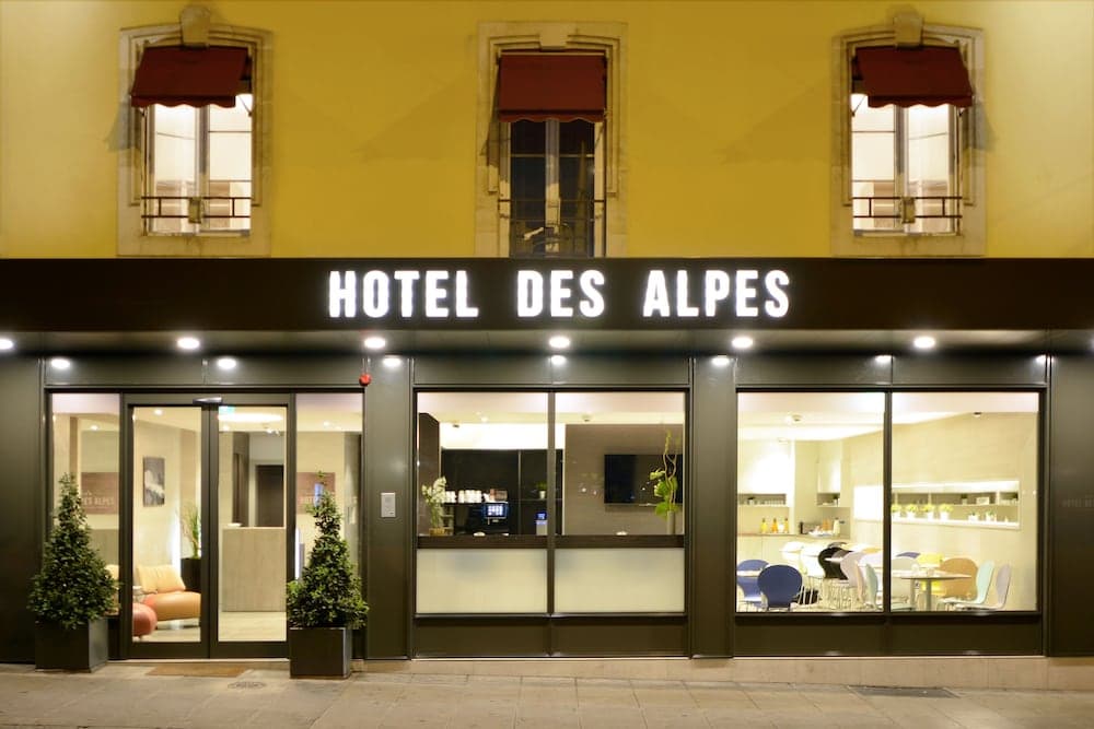 Des Alpes Geneva main