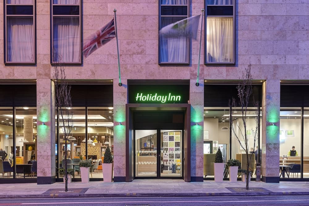 Holiday Inn Manchester - City Centre main