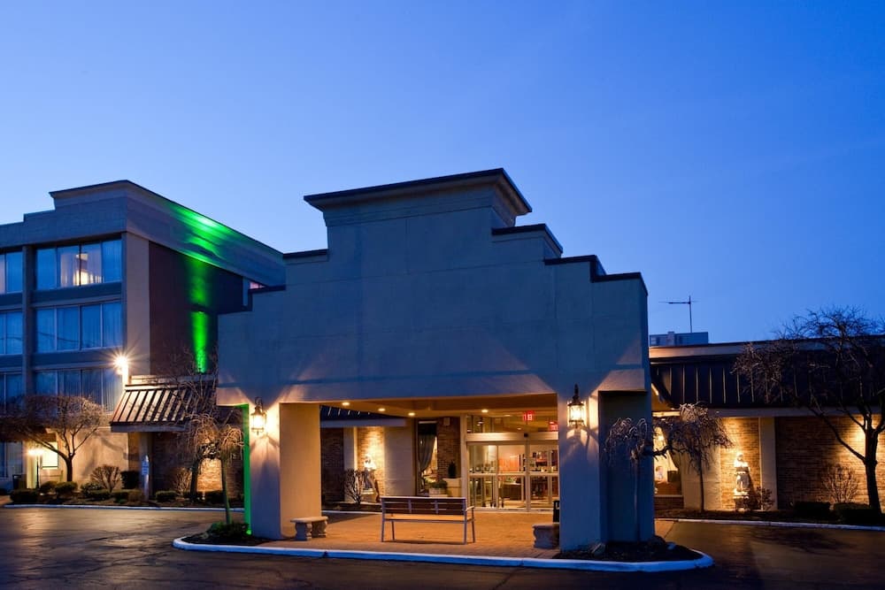 Holiday Inn Cleveland - Mayfield main